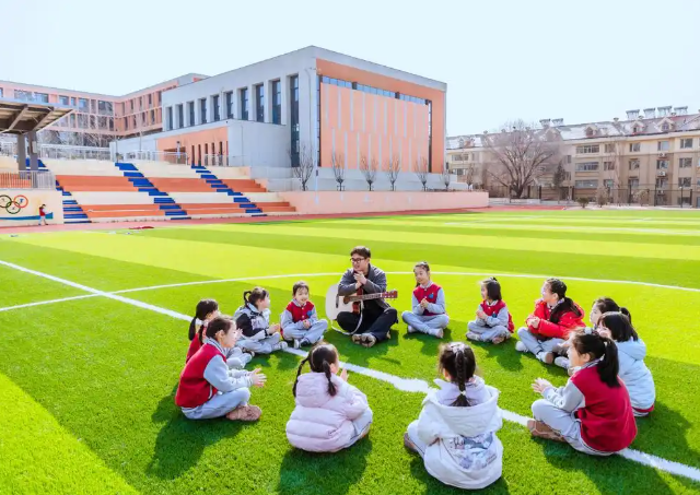 教师队伍活水持续出现为教育强建造注入了连绵不断的动力 教师队伍活水持续出现为教育强建造注入了连绵不断的动力